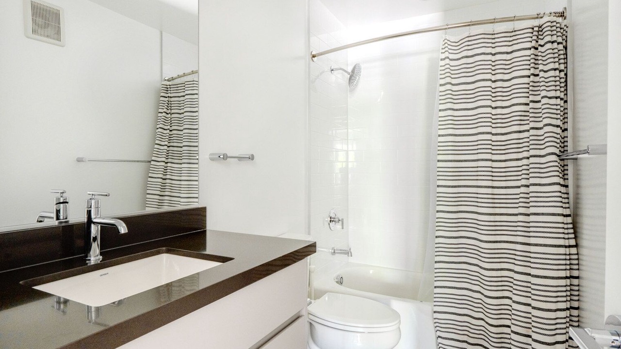 Photo of Bathroom in Sharon Heights