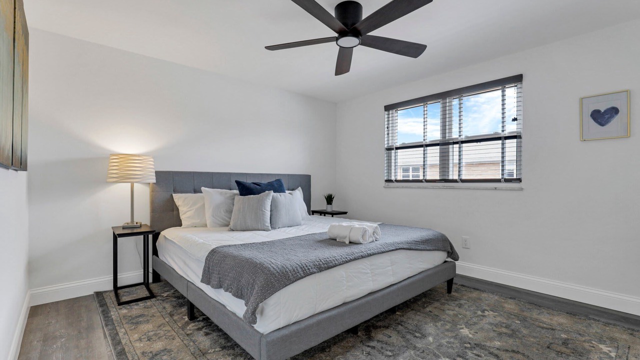 Photo of Bedroom in University District