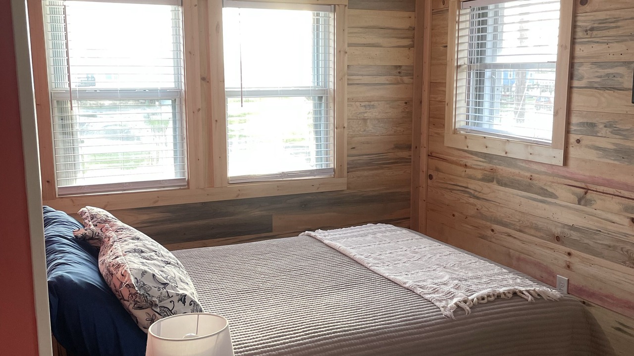 Photo of Bedroom in Rockport