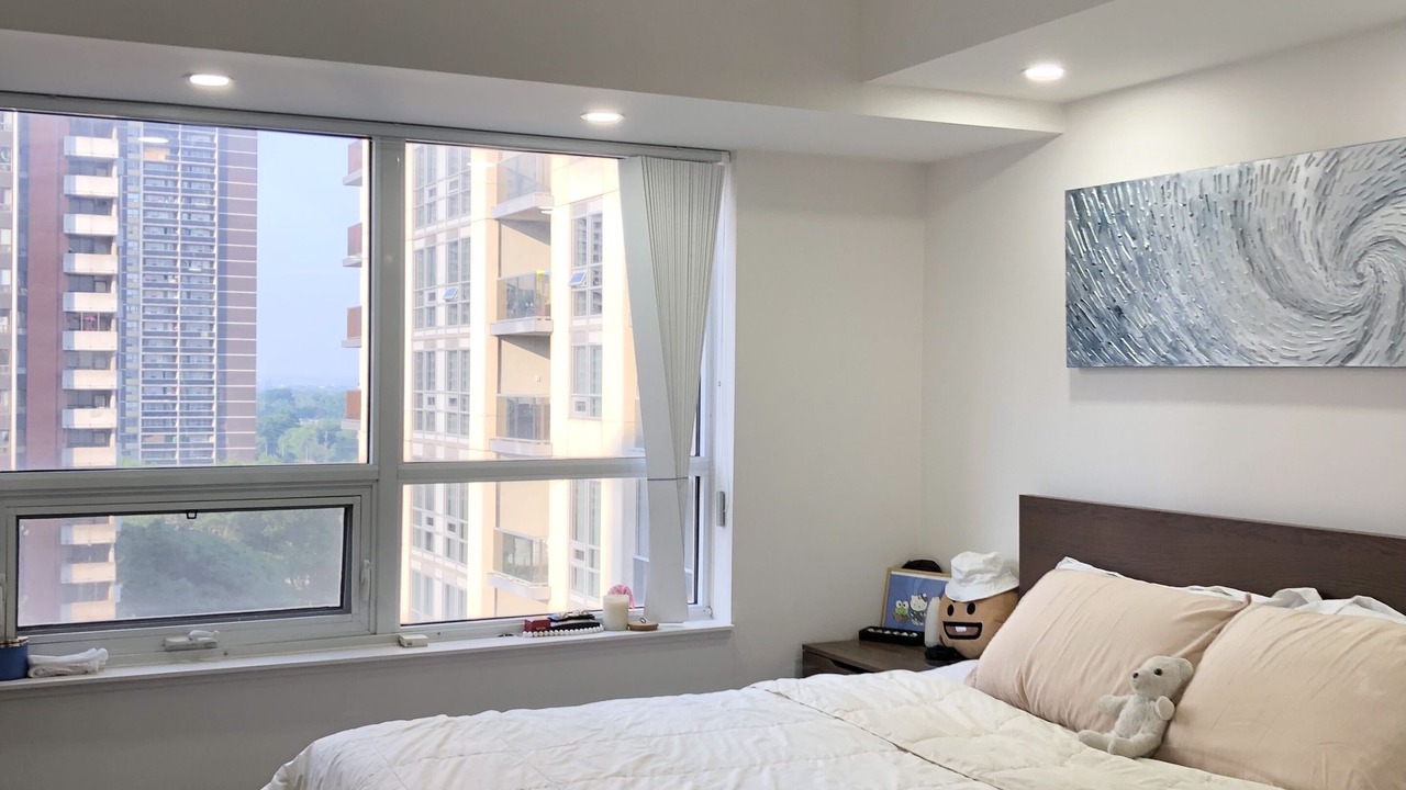 Photo of Bedroom in Six Points