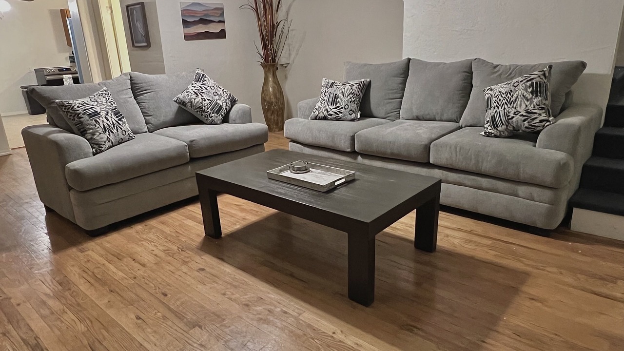 Photo of Livingroom in Truth or Consequences