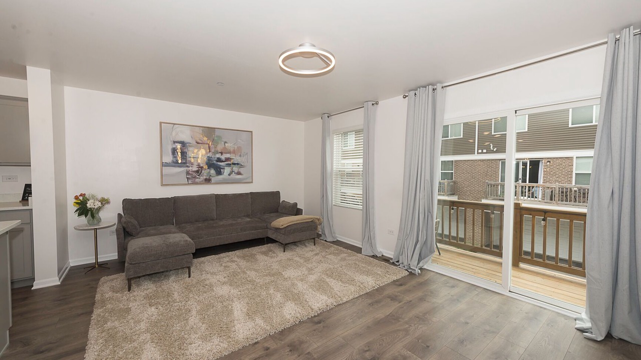 Photo of Livingroom in Naperville