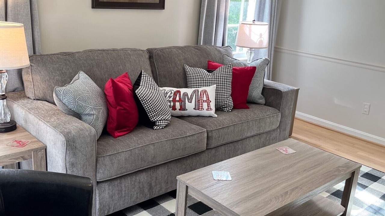 Photo of Livingroom in Tuscaloosa