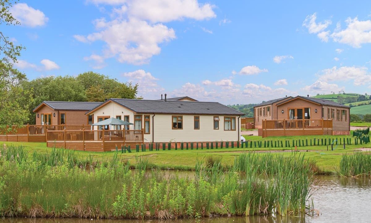 Photo of Others in Cardeston