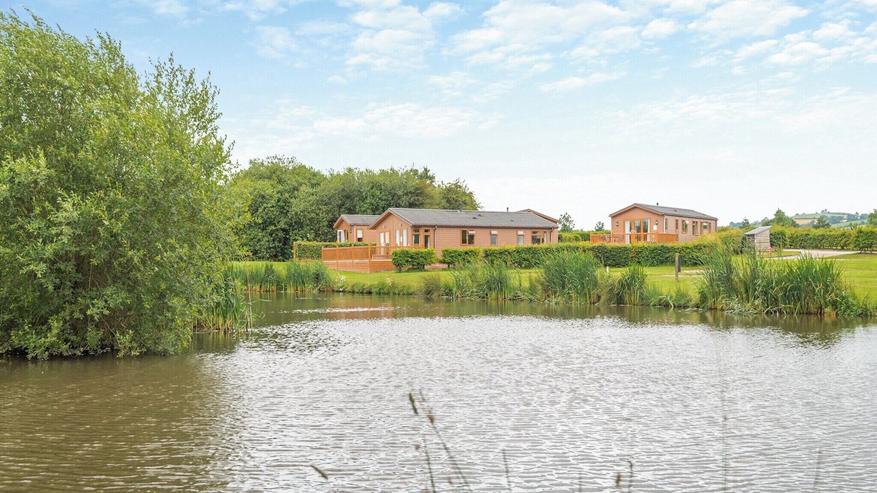 Photo of Others in Cardeston