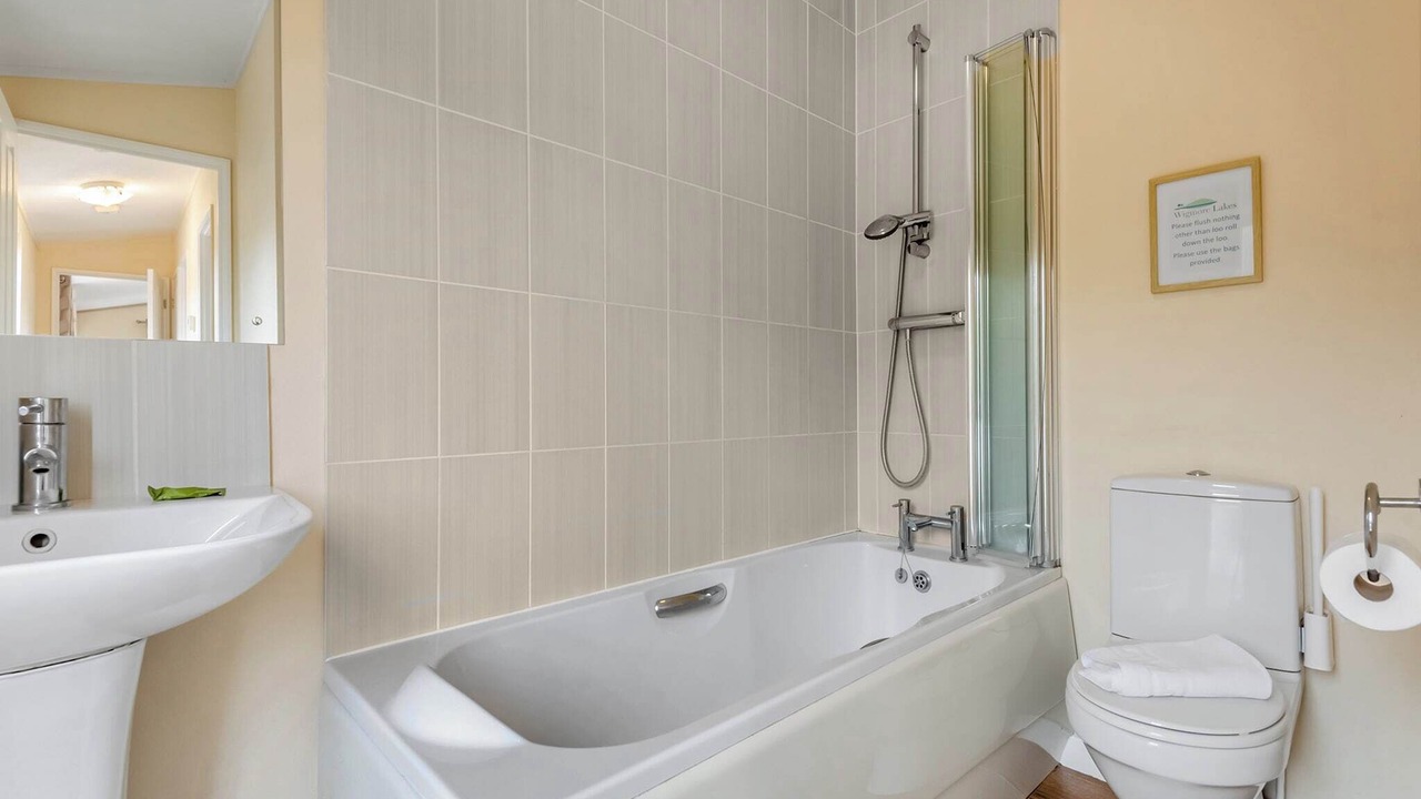 Photo of Others in Cardeston