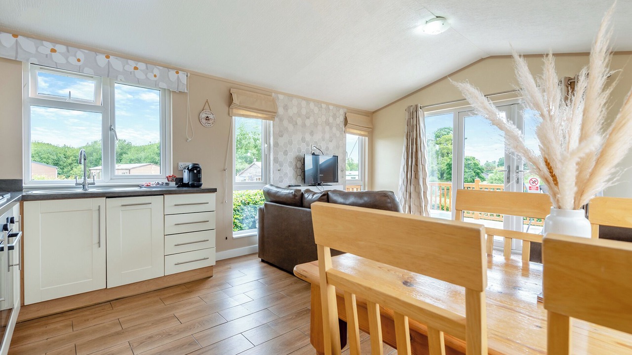 Photo of Others in Cardeston