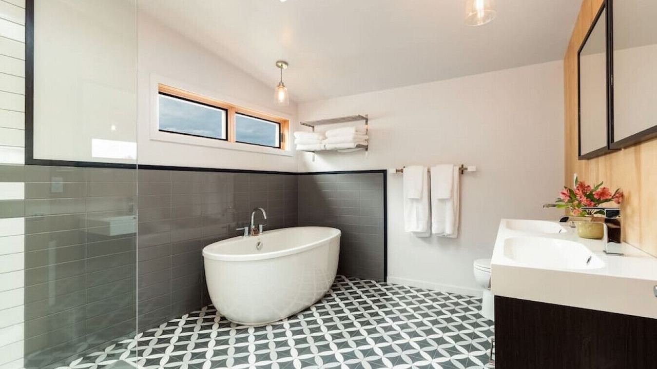 Photo of Bathroom in Walla Walla East
