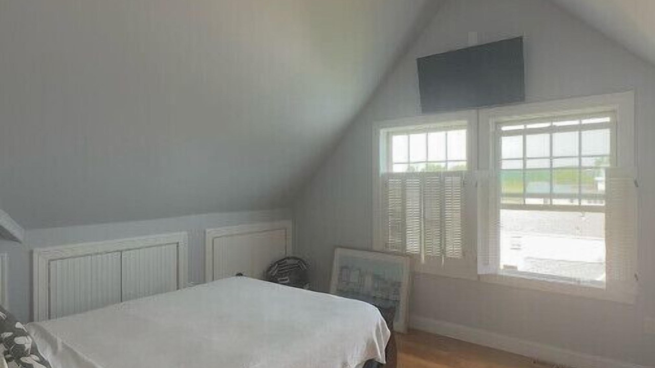 Photo of Bedroom in Milford
