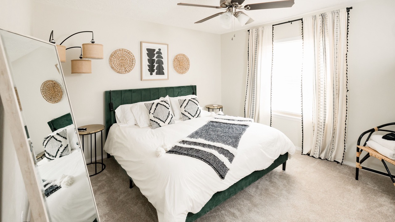 Photo of Bedroom in Northeast Heights