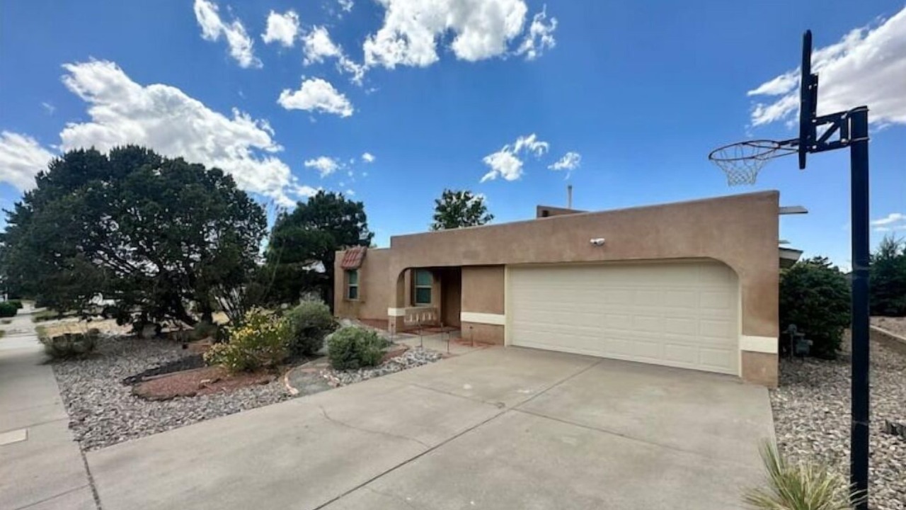 Photo of Outdoor in Northeast Heights