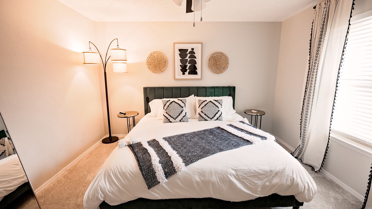 Photo of Bedroom in Northeast Heights