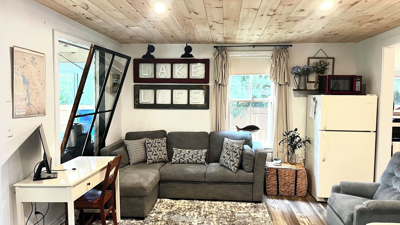 Photo of Livingroom in Shapleigh