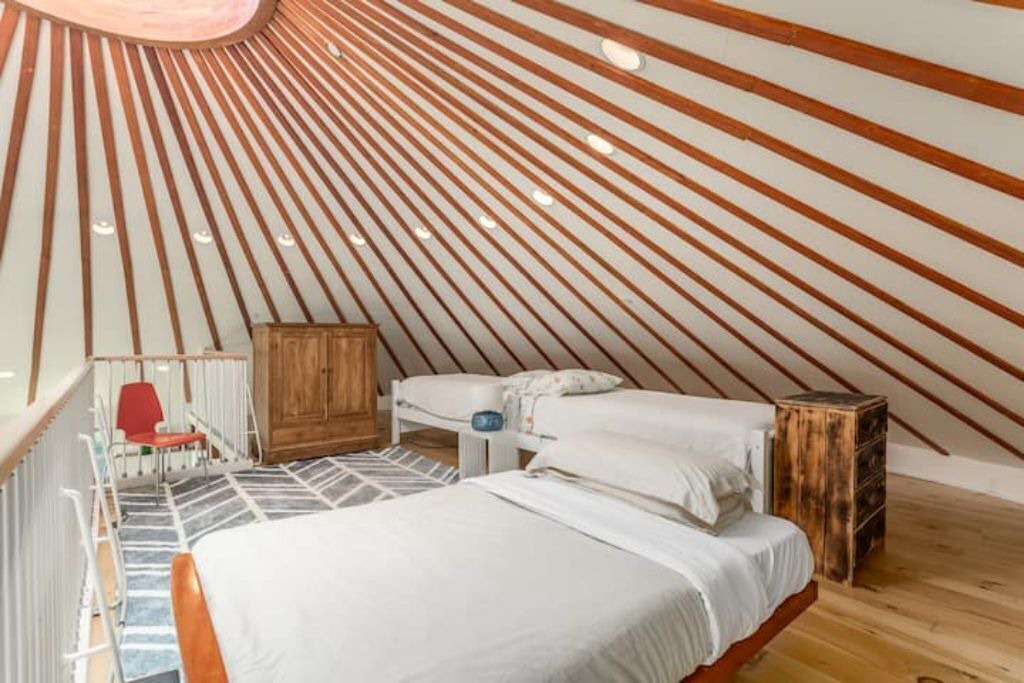 Photo of Bedroom in Alta Sierra