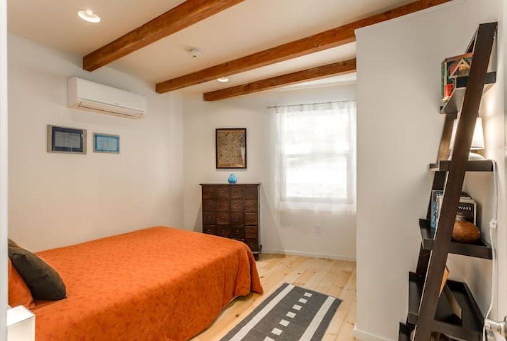 Photo of Bedroom in Alta Sierra