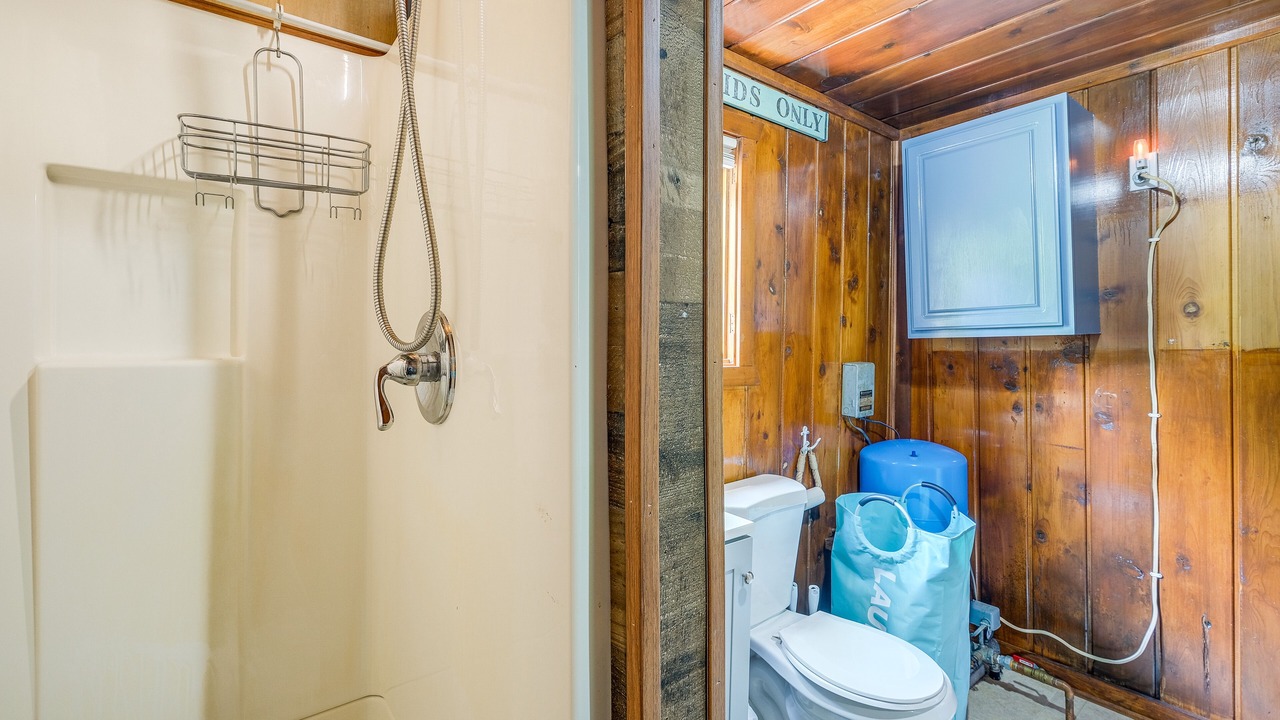 Photo of Bathroom in Herron