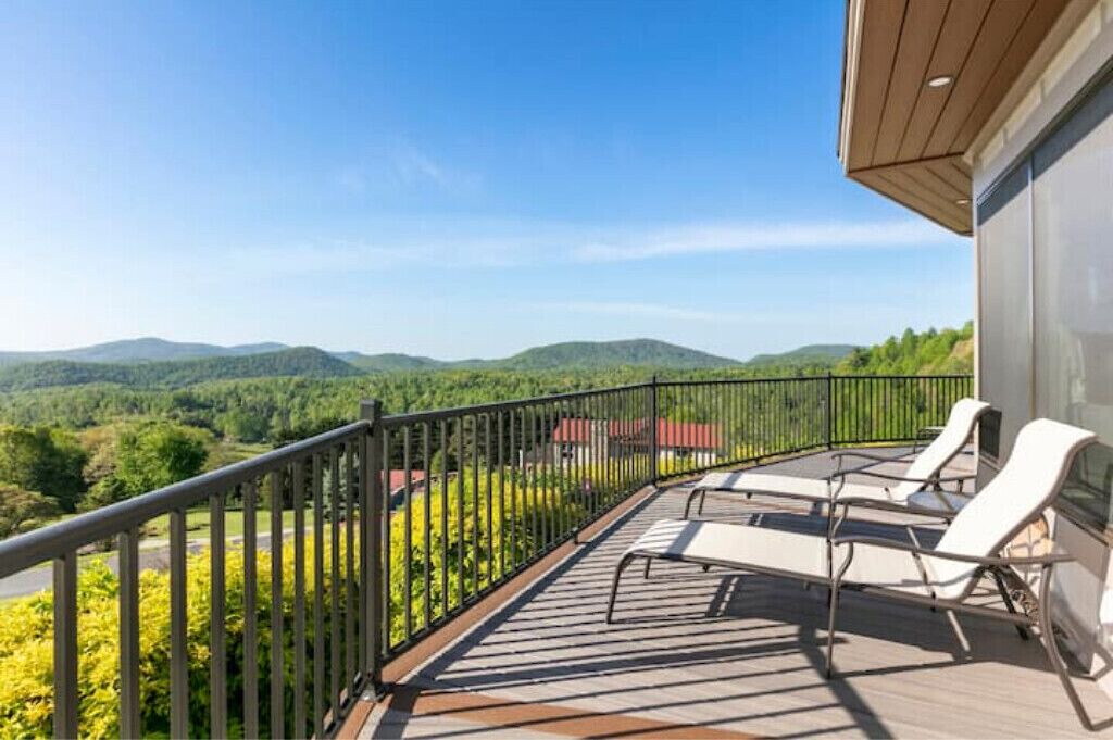Photo of Outdoor in Saluda