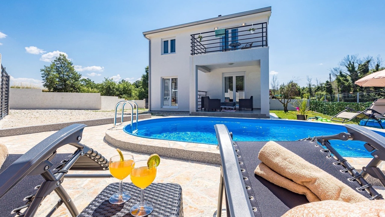 Photo of Outdoor in Baderna