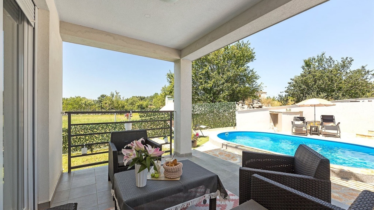 Photo of Outdoor in Baderna