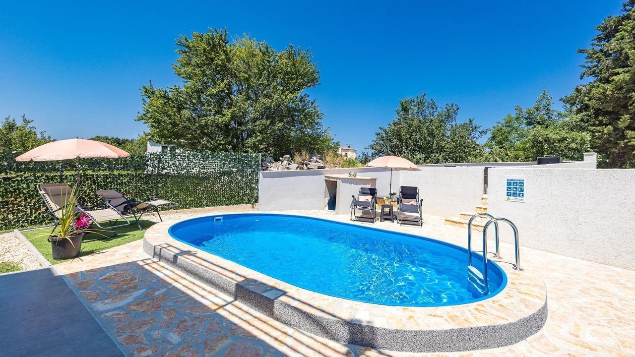 Photo of Outdoor in Baderna