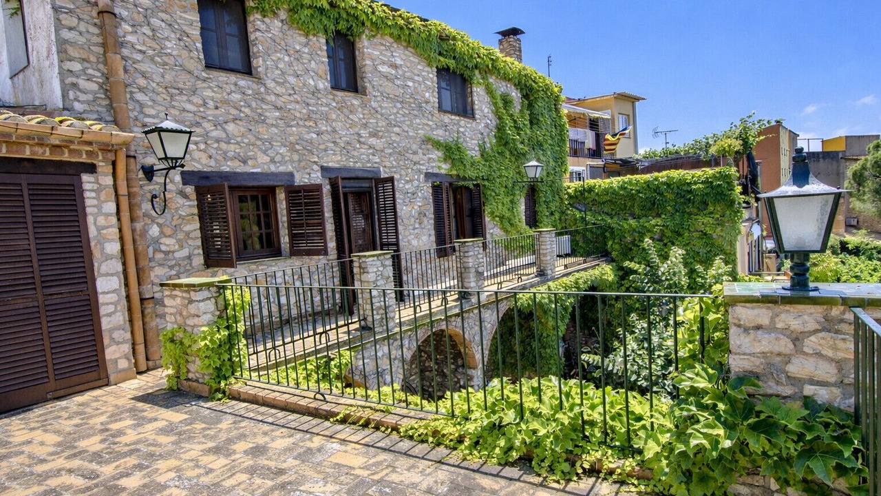 Photo of Outdoor in Santa Oliva