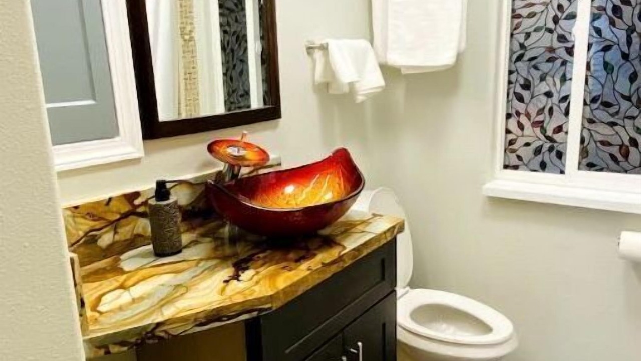 Photo of Bathroom in Klamath Falls