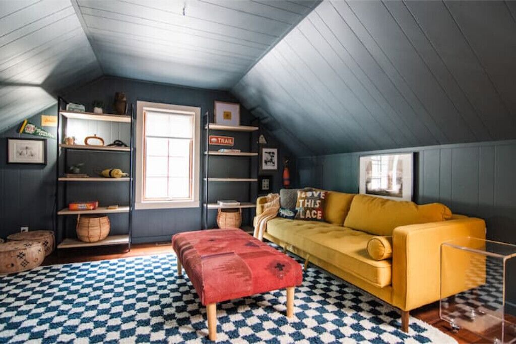 Photo of Livingroom in Sulphur