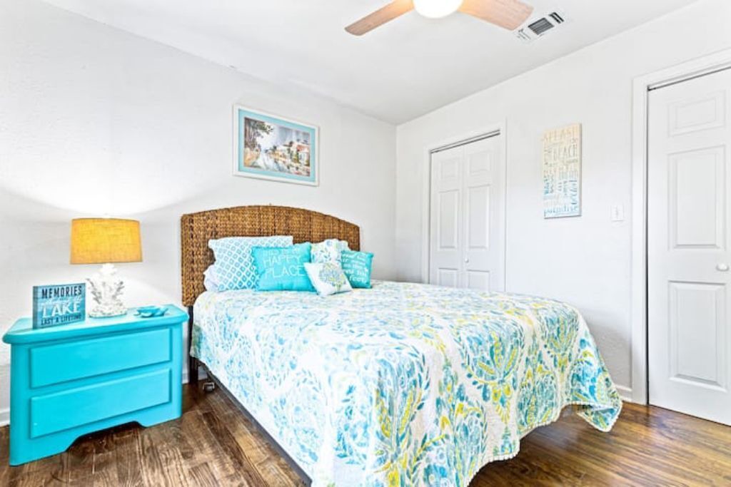 Photo of Bedroom in Quinlan