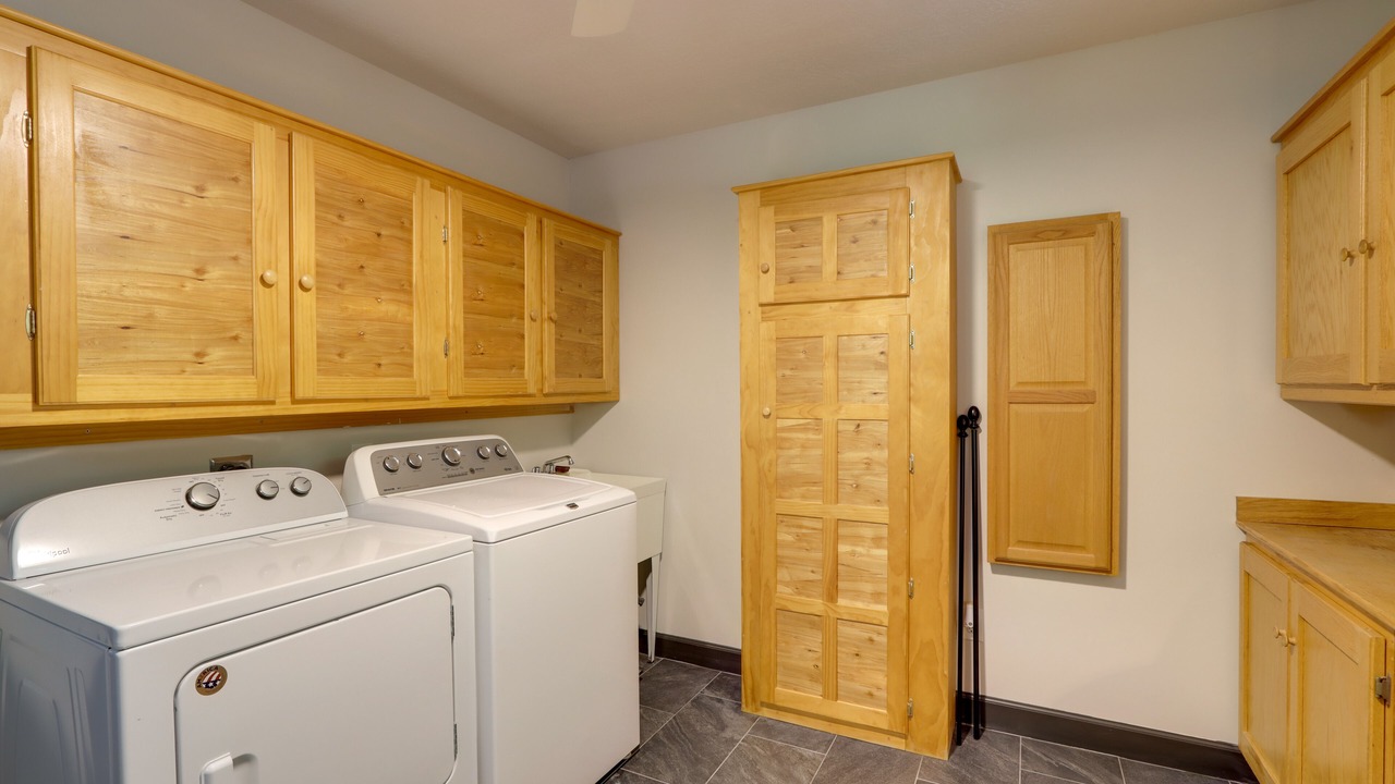 Photo of Bedroom in Hayesville