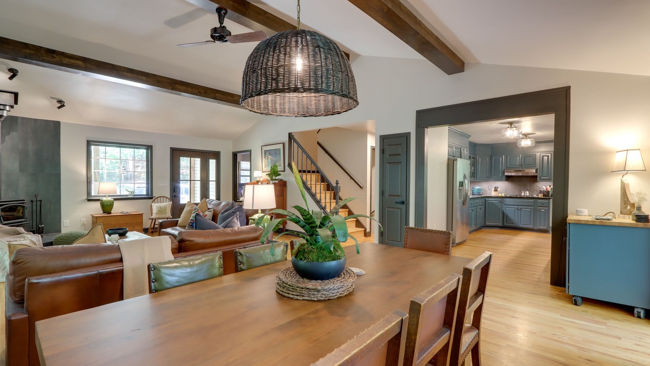 Photo of Livingroom in Hayesville