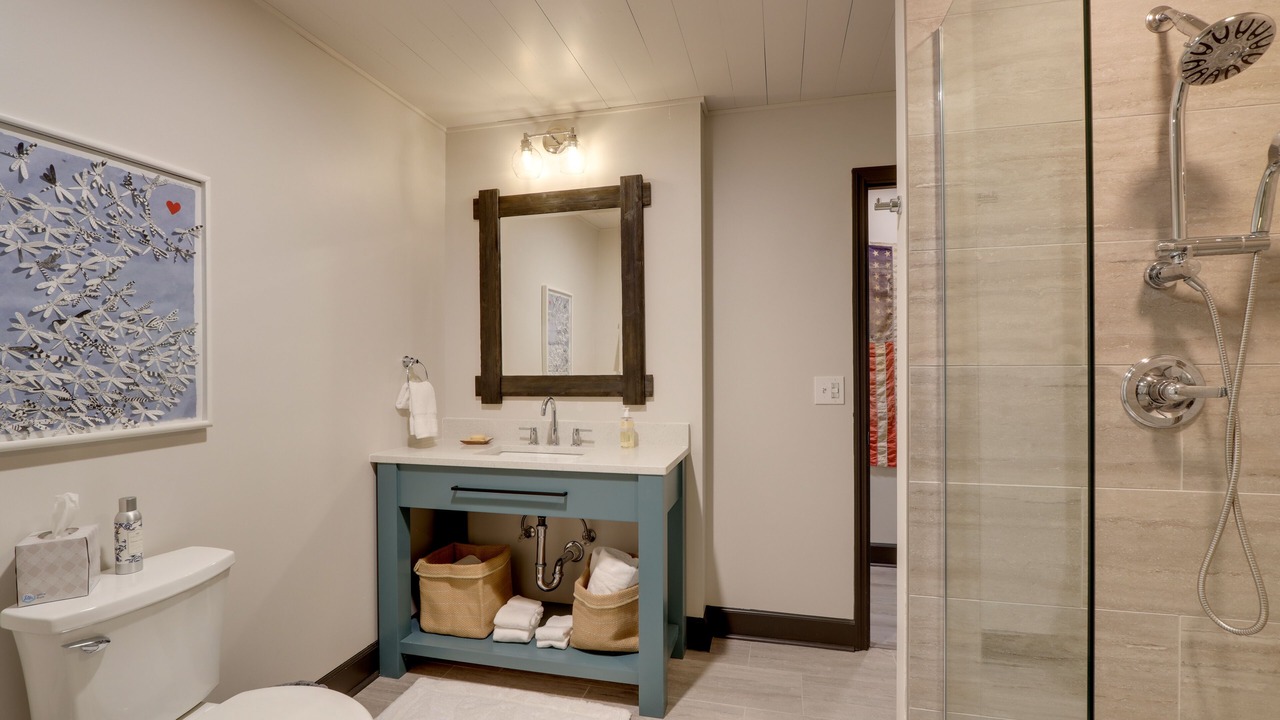 Photo of Bathroom in Hayesville