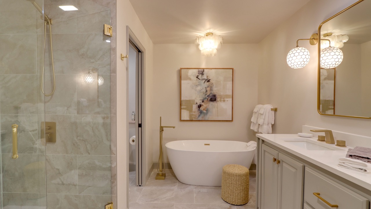 Photo of Bathroom in Hayesville