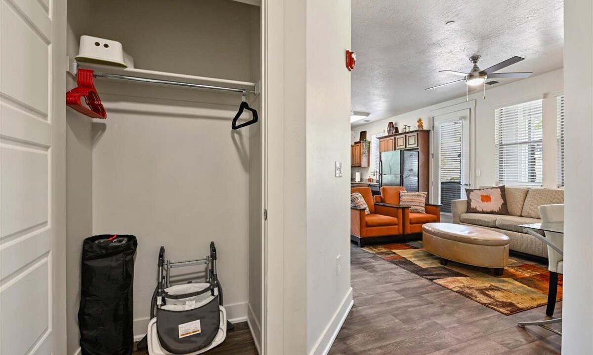 Photo of Livingroom in South Jordan