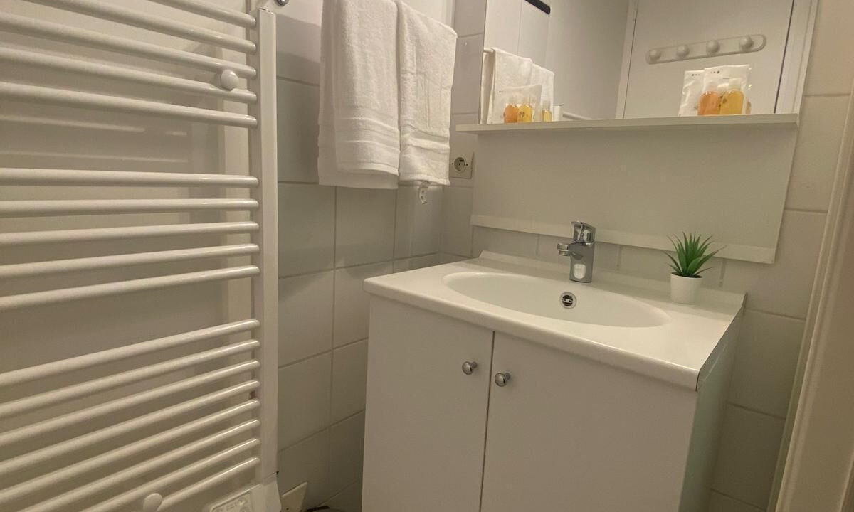 Photo of Bathroom in Nemours