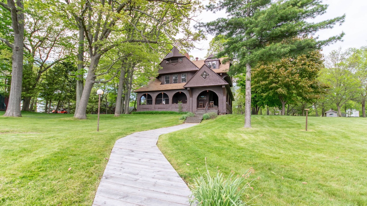 Photo of Outdoor in Frontenac