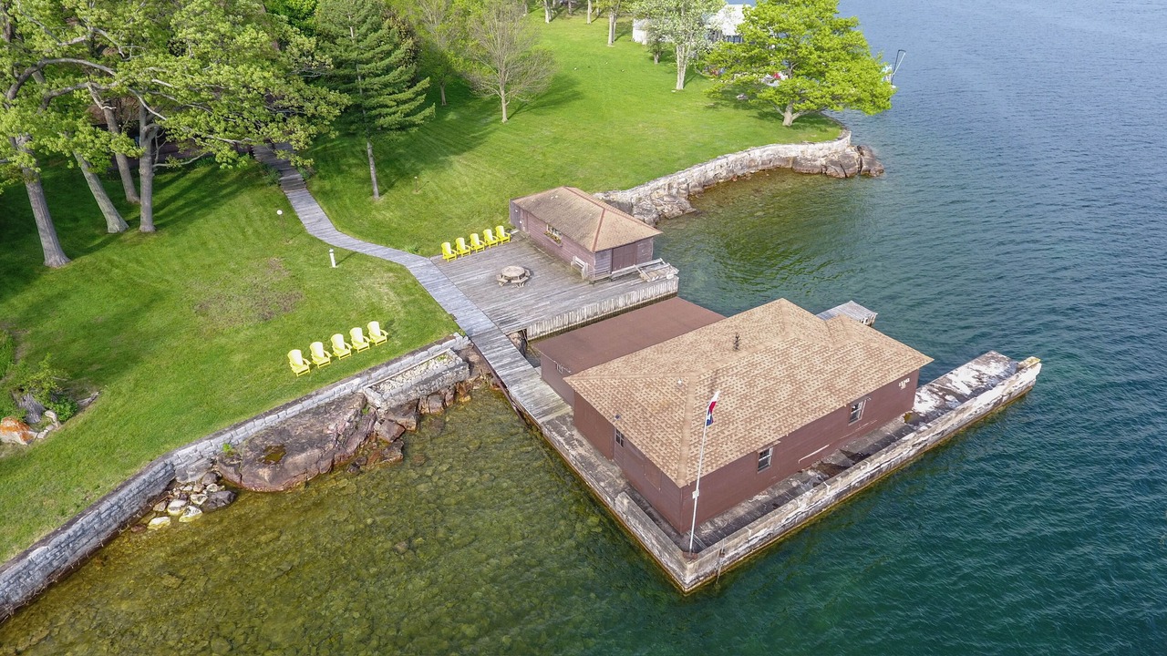 Photo of Outdoor in Frontenac