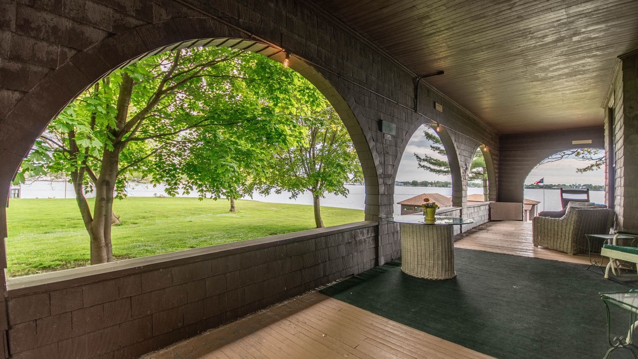 Photo of Patio Balcony in Frontenac