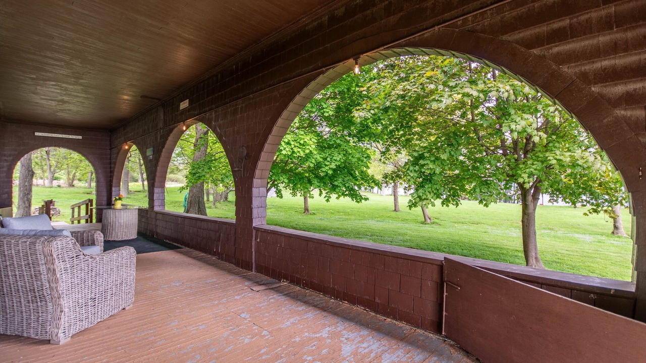 Photo of Patio Balcony in Frontenac