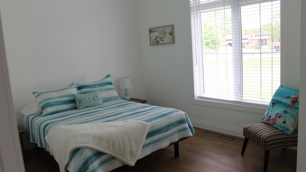 Photo of Bedroom in West Lake
