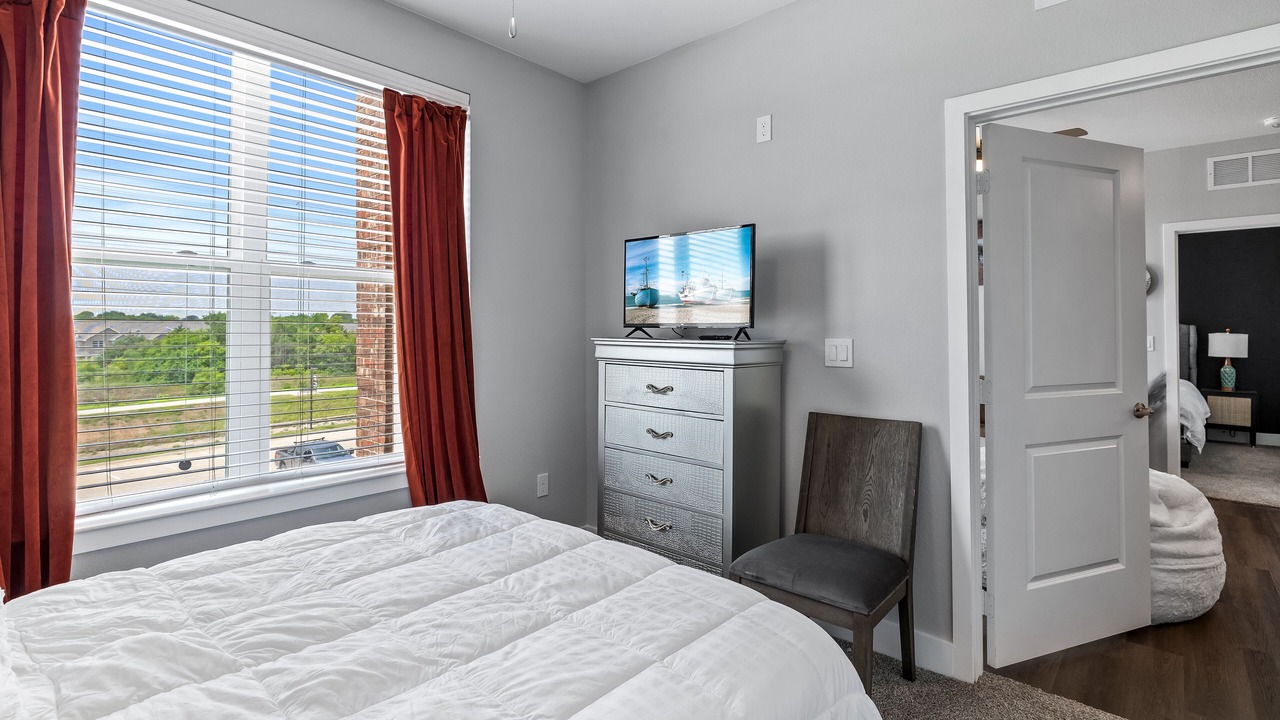 Photo of Bedroom in Lewisville