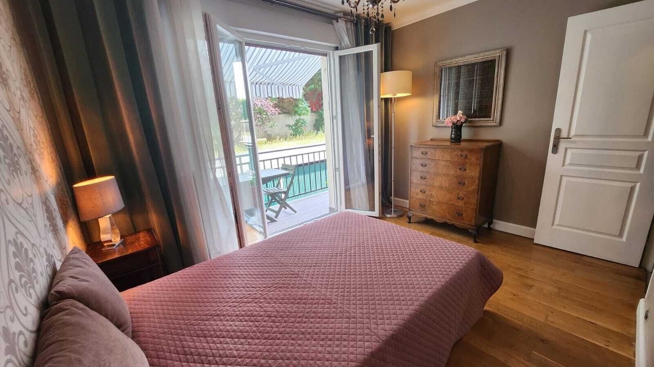 Photo of Bedroom in Montreuil