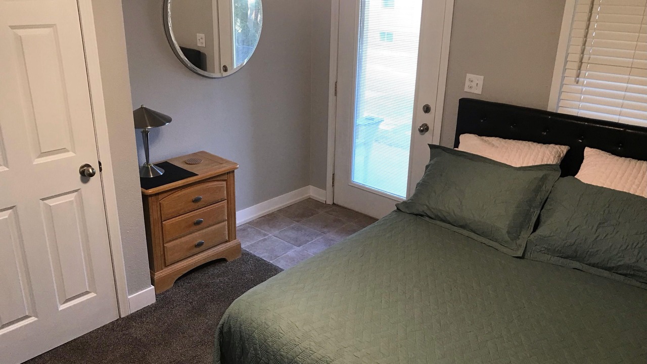 Photo of Bedroom in Clear Lake