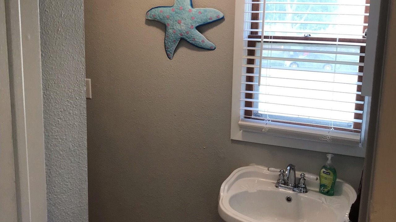 Photo of Bathroom in Clear Lake