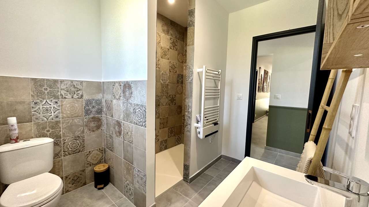 Photo of Bathroom in Chateaurenard