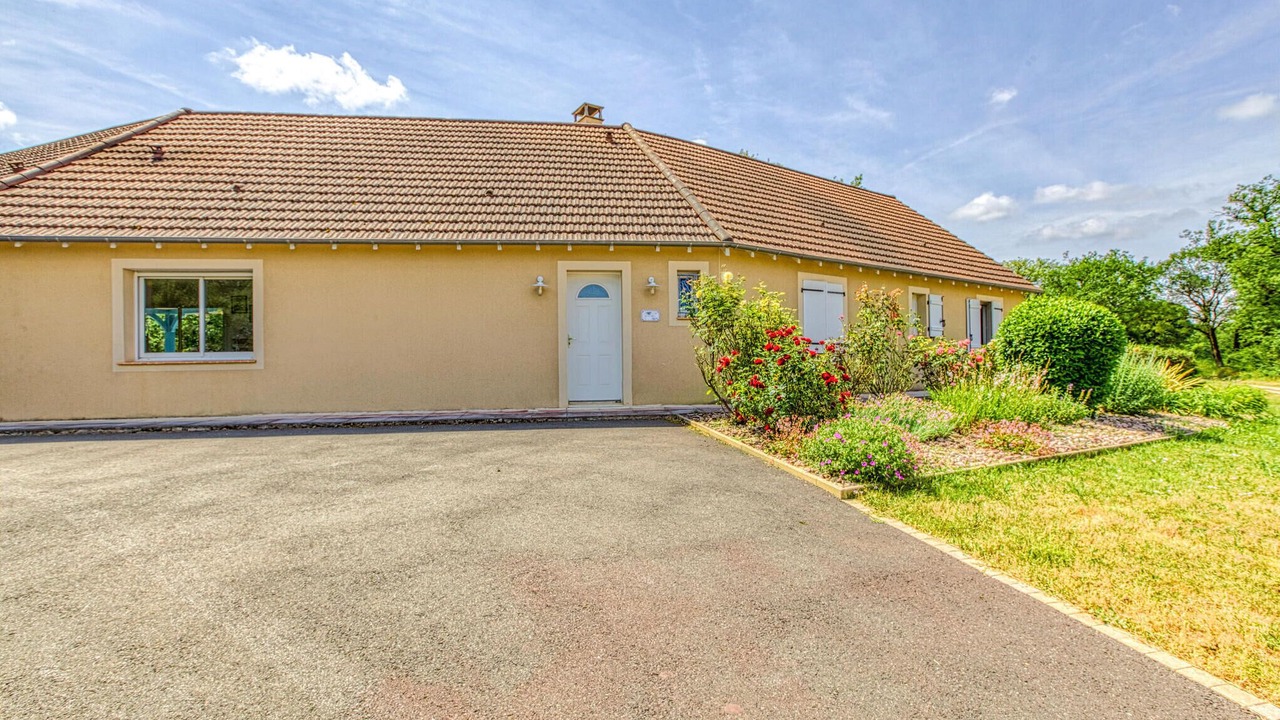 Photo of Others in Autoire