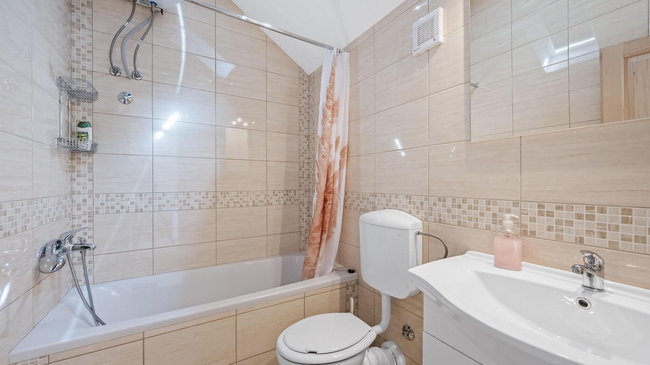 Photo of Bathroom in Grebastica