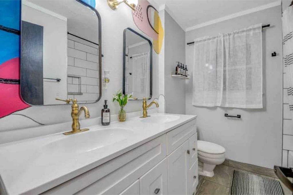 Photo of Bathroom in Pasadena