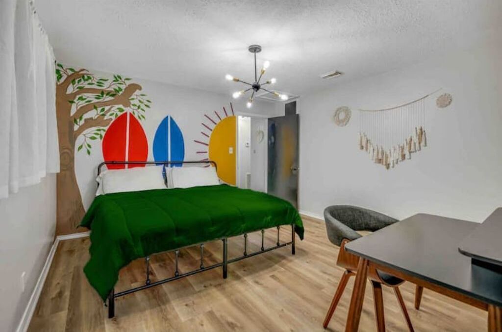 Photo of Bedroom in Pasadena
