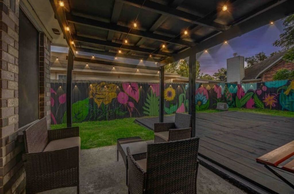 Photo of Outdoor in Mission Glen Estates