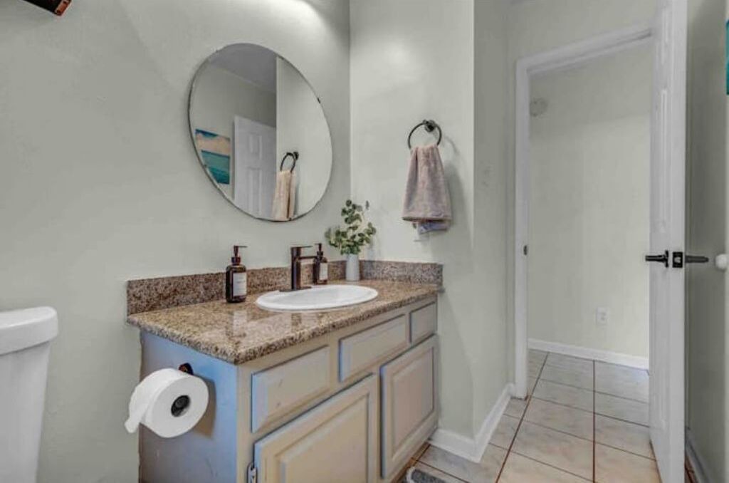 Photo of Bathroom in Mission Glen Estates